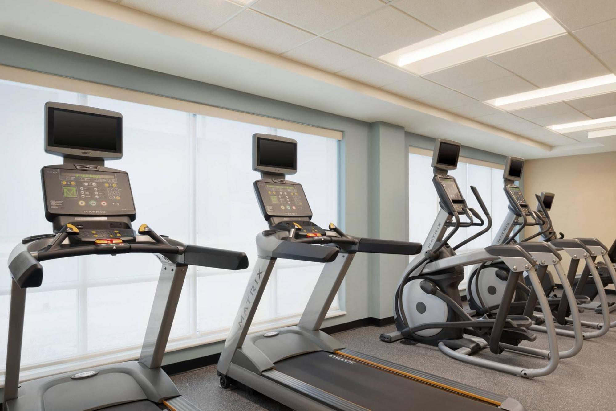 Towneplace Suites By Marriott Dubuque Downtown Dış mekan fotoğraf
