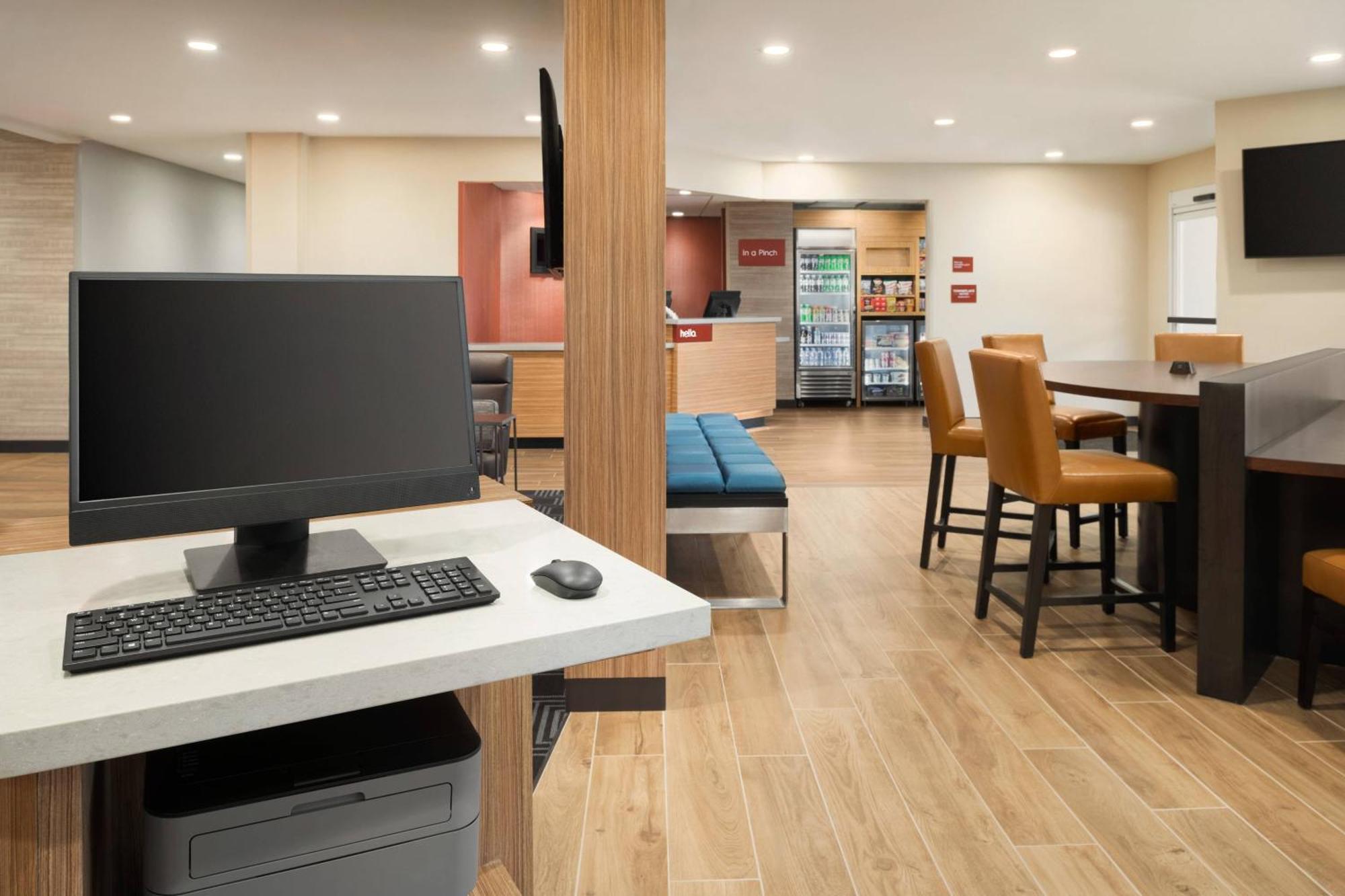 Towneplace Suites By Marriott Dubuque Downtown Dış mekan fotoğraf