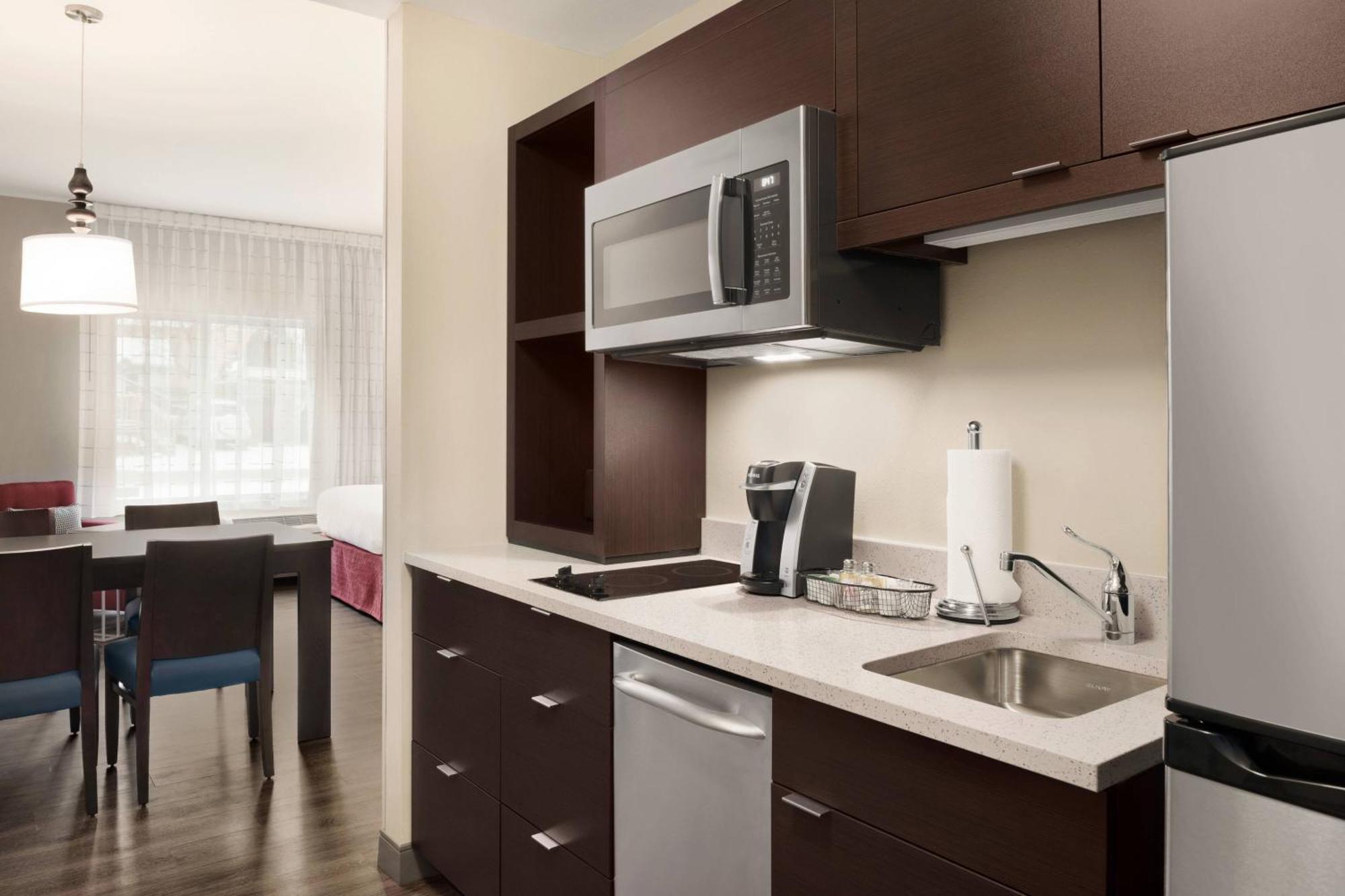 Towneplace Suites By Marriott Dubuque Downtown Dış mekan fotoğraf