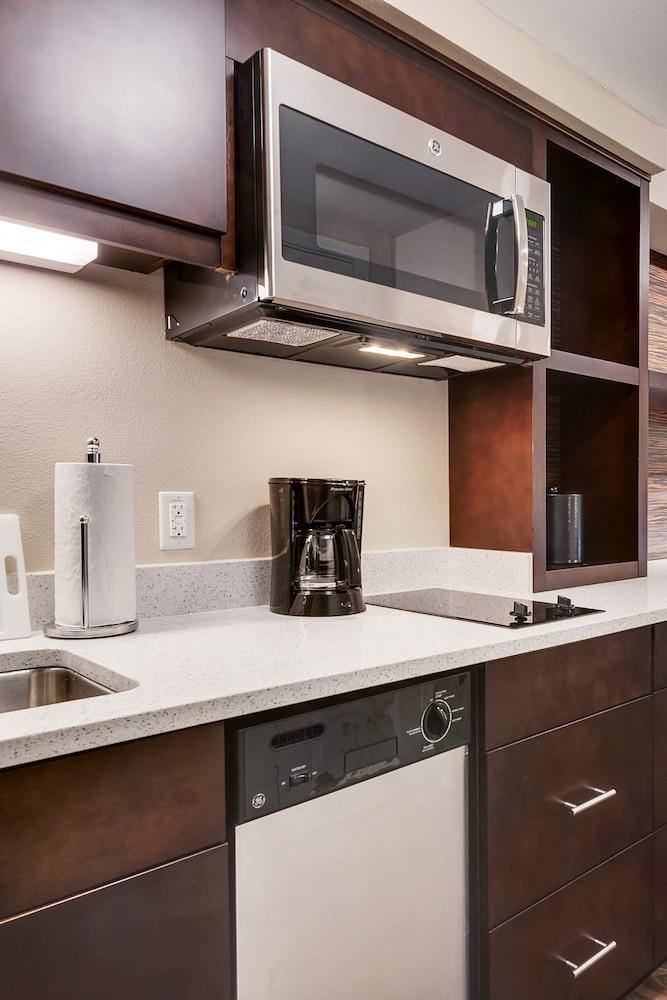 Towneplace Suites By Marriott Dubuque Downtown Dış mekan fotoğraf